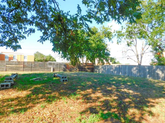 1502 Linden Drive, Denton, TX 76201