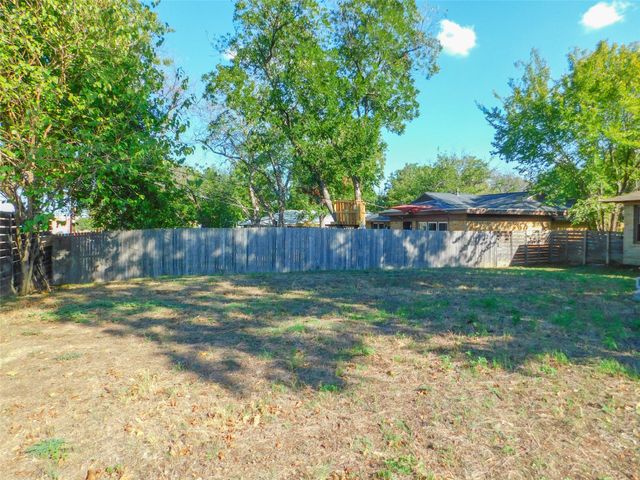 1502 Linden Drive, Denton, TX 76201