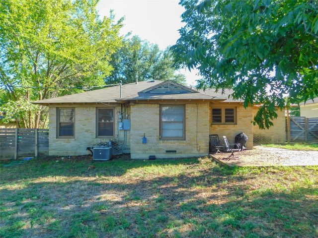 1502 Linden Drive, Denton, TX 76201