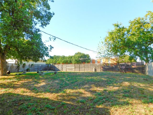 1502 Linden Drive, Denton, TX 76201