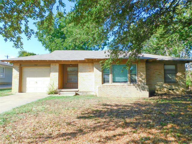 1502 Linden Drive, Denton, TX 76201