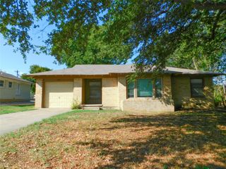 1502 Linden Drive, Denton, TX 76201
