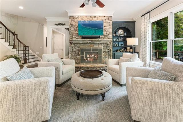 8615 Moor Park Run, Duluth, GA 30097
