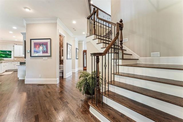 8615 Moor Park Run, Duluth, GA 30097