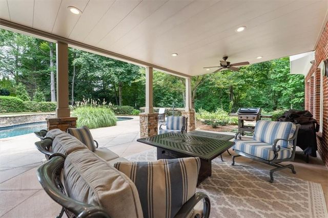 8615 Moor Park Run, Duluth, GA 30097