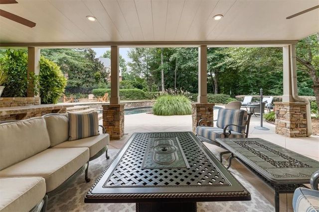 8615 Moor Park Run, Duluth, GA 30097