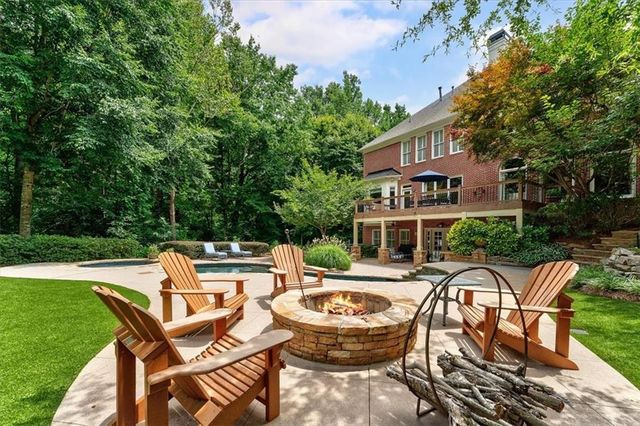 8615 Moor Park Run, Duluth, GA 30097