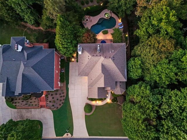 8615 Moor Park Run, Duluth, GA 30097