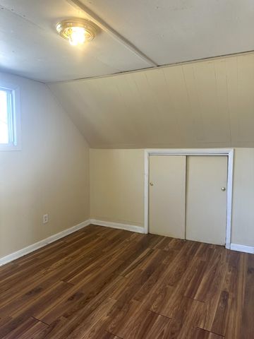 4935 Baring Avenue, East Chicago, IN 46312