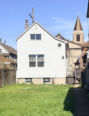 4935 Baring Avenue, East Chicago, IN 46312