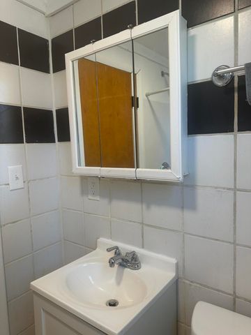 4935 Baring Avenue, East Chicago, IN 46312