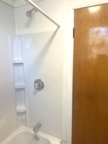 4935 Baring Avenue, East Chicago, IN 46312