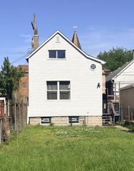 4935 Baring Avenue, East Chicago, IN 46312