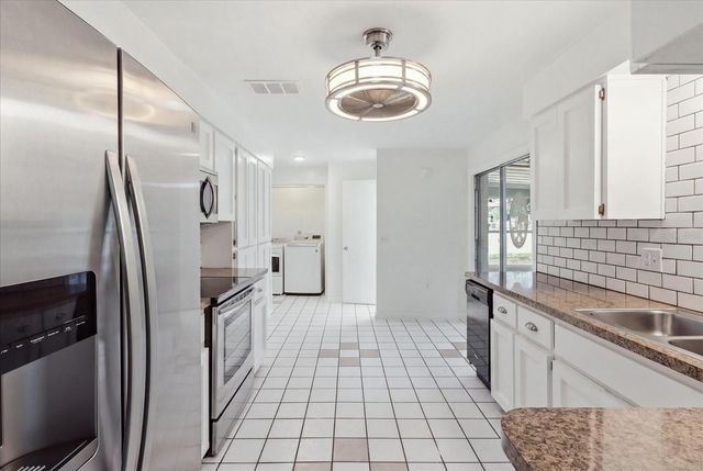 518 S ADAMS STREET, Beverly Hills, FL 34465