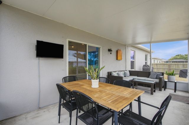 2220 SE Lucaya Street, Port St. Lucie, Port St Lucie, FL 34952