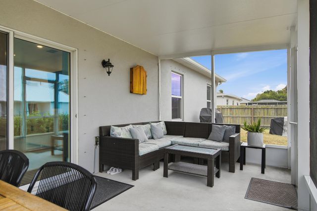 2220 SE Lucaya Street, Port St. Lucie, Port St Lucie, FL 34952