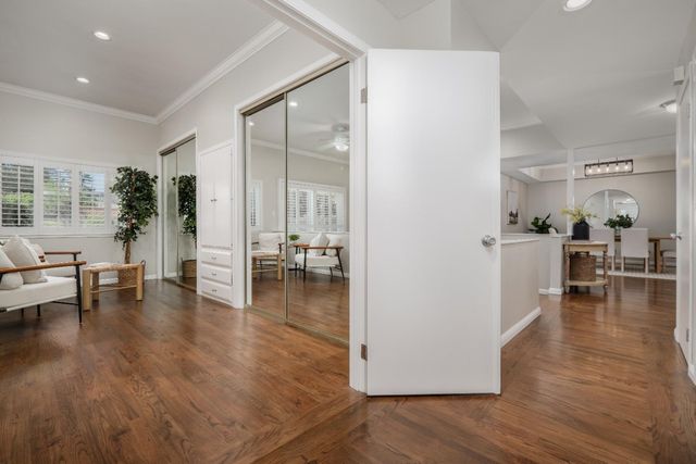 2681 Latham Dr, Sacramento, CA 95864