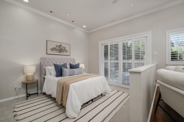 2681 Latham Dr, Sacramento, CA 95864