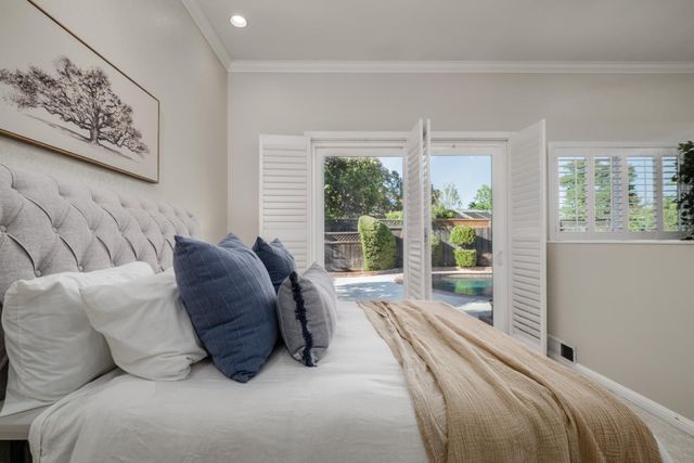 2681 Latham Dr, Sacramento, CA 95864