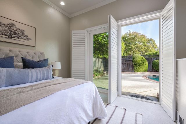 2681 Latham Dr, Sacramento, CA 95864