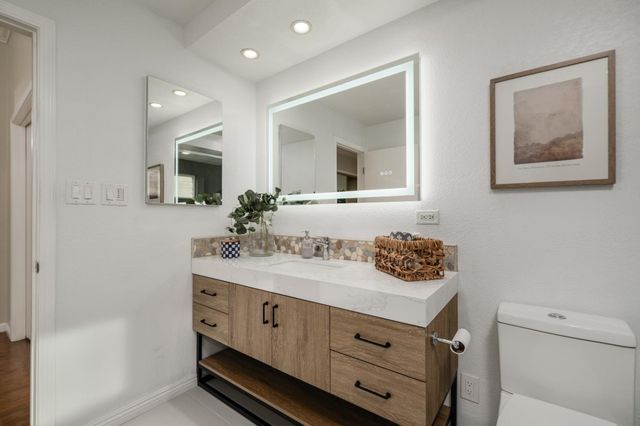 2681 Latham Dr, Sacramento, CA 95864