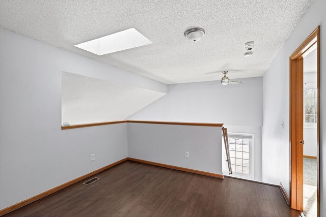 15522 Garnet Way 102, Apple Valley, MN 55124