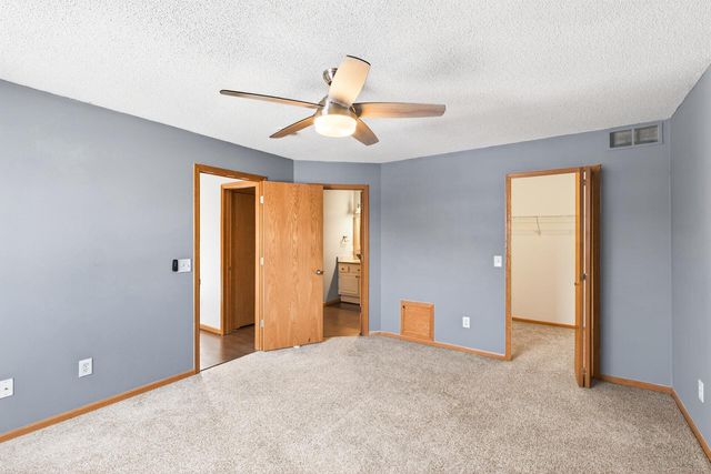 15522 Garnet Way 102, Apple Valley, MN 55124