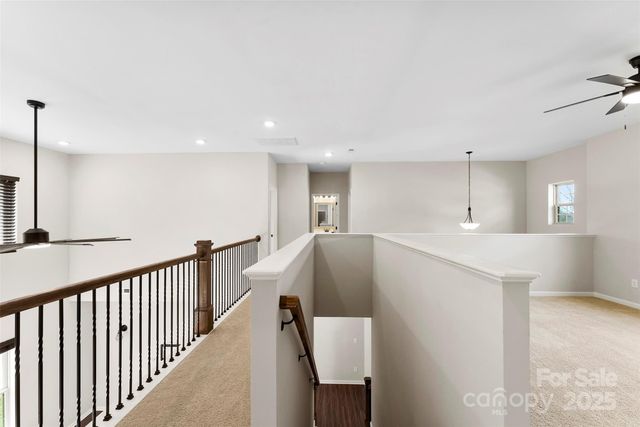 858 Oak Manor Drive SE, Concord, NC 28025