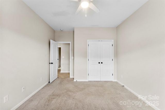 858 Oak Manor Drive SE, Concord, NC 28025