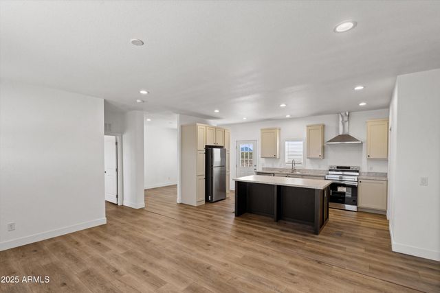 5506 N 383rd Lane, Tonopah, AZ 85354