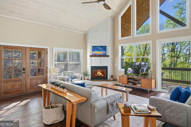 1016 Twisted Oak Road 115, Talking Rock, GA 30175