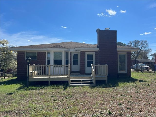 1868 Gola Drive, Fayetteville, NC 28301