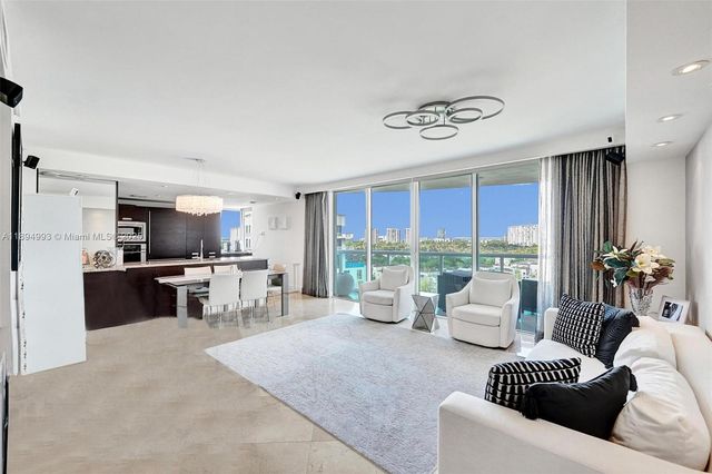 19400 Turnberry Way 1012, Aventura, FL 33180