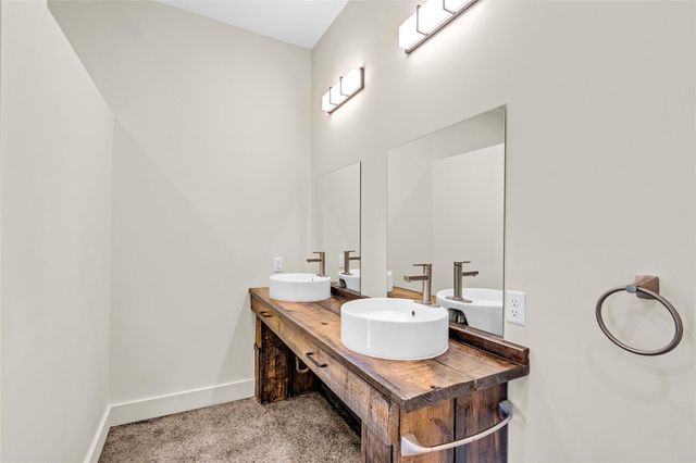 145 Meadowview Drive, Trinity, TX 75862