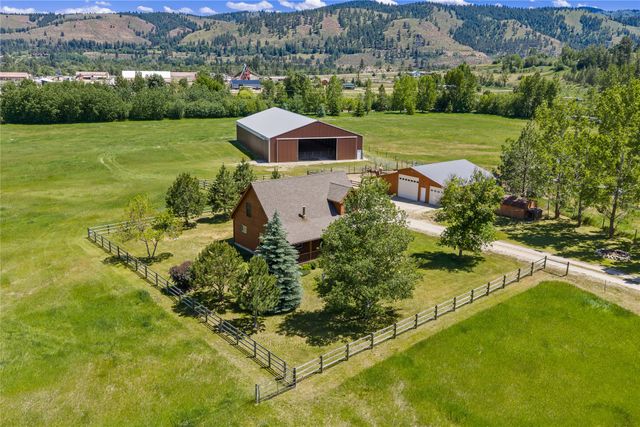 561 Camas Creek Loop, Hamilton, MT 59840