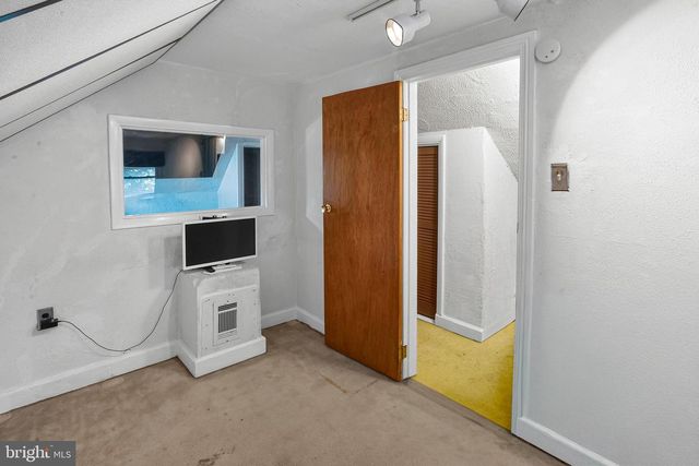 701 ANDREWS, Collingdale, PA 19023