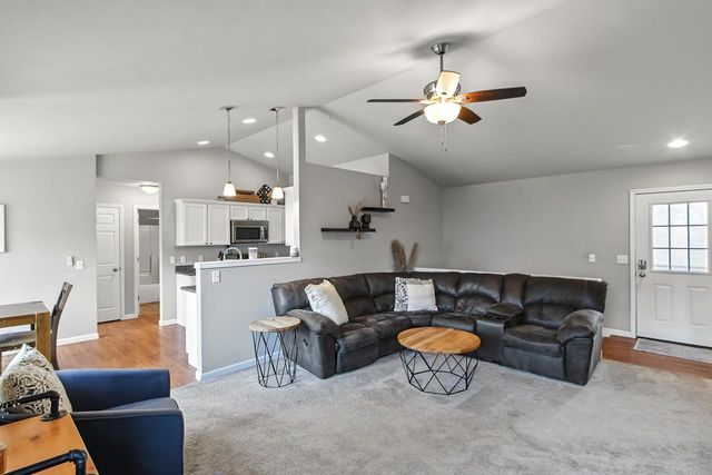 2102 Carl Avenue, Stoughton, WI 53589