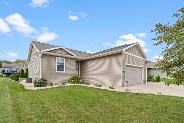 2102 Carl Avenue, Stoughton, WI 53589