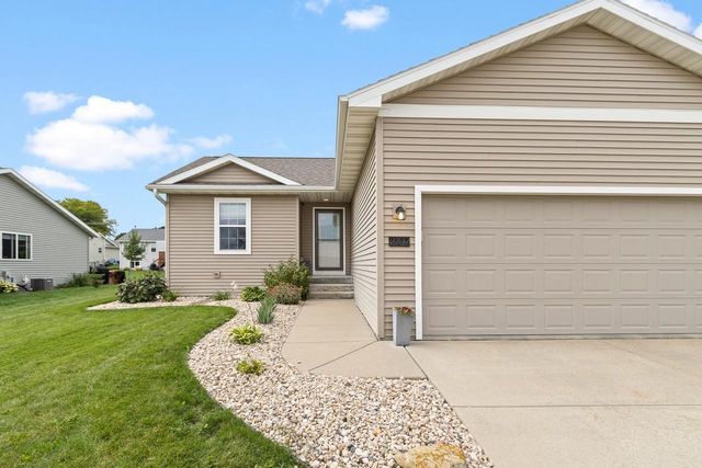 2102 Carl Avenue, Stoughton, WI 53589