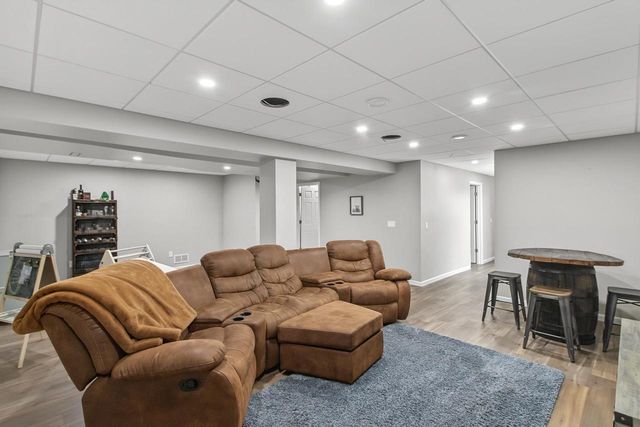 2102 Carl Avenue, Stoughton, WI 53589