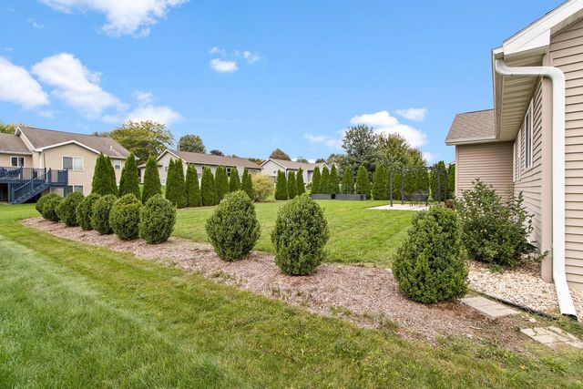 2102 Carl Avenue, Stoughton, WI 53589