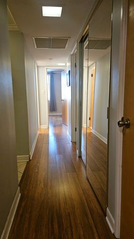 110 W Butterfield Road 502S, Elmhurst, IL 60126