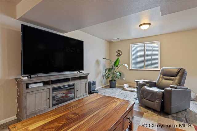 5220 BRIANNA CT, Cheyenne, WY 82009