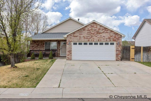 5220 BRIANNA CT, Cheyenne, WY 82009