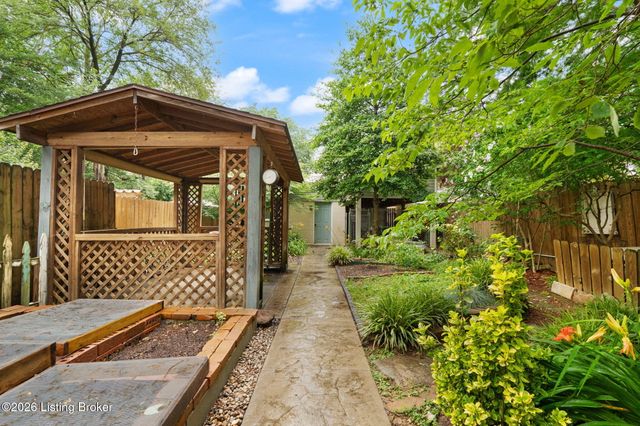 1821 Stevens Ave, Louisville, KY 40205
