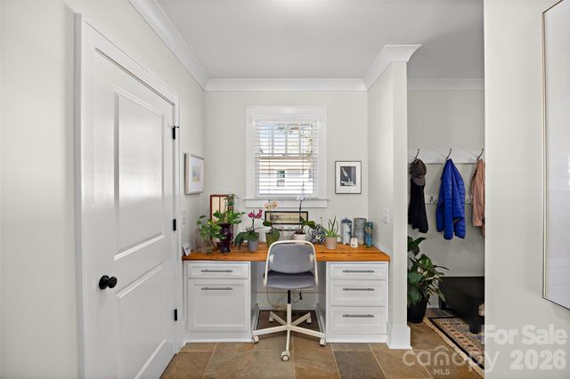 2309 Commonwealth Avenue, Charlotte, NC 28205