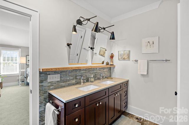 2309 Commonwealth Avenue, Charlotte, NC 28205