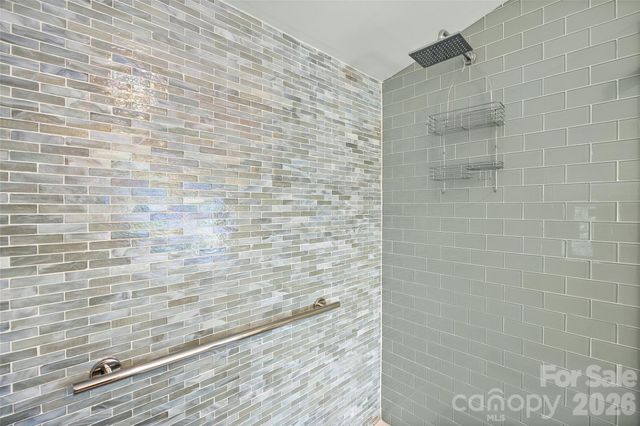 2309 Commonwealth Avenue, Charlotte, NC 28205