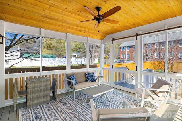 2309 Commonwealth Avenue, Charlotte, NC 28205