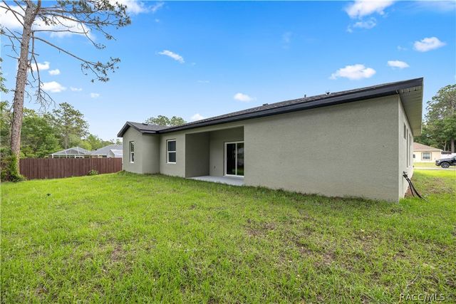 8416 N Triana Drive, Citrus Springs, FL 34434